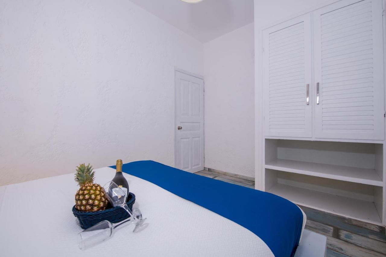 Evexia Boutique Hotel & Spa Agia Marina Extérieur photo