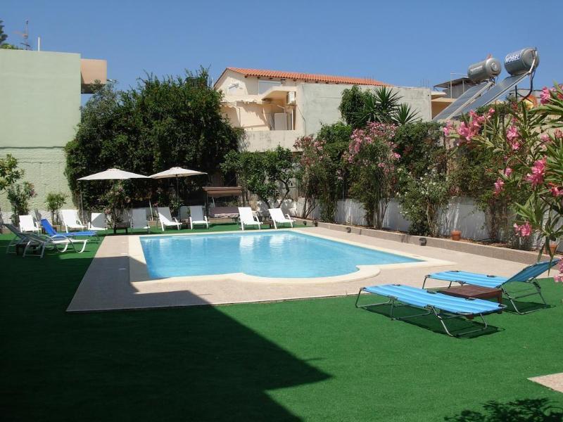 Evexia Boutique Hotel & Spa Agia Marina Extérieur photo